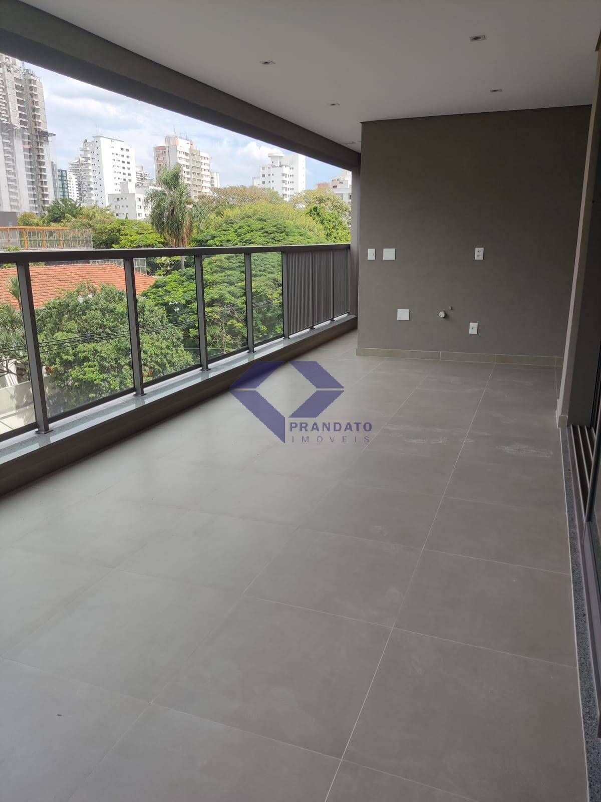 Apartamento, 4 quartos, 217 m² - Foto 1