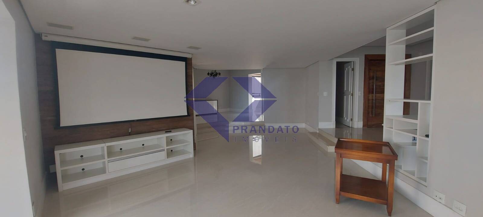 Apartamento, 3 quartos, 260 m² - Foto 1