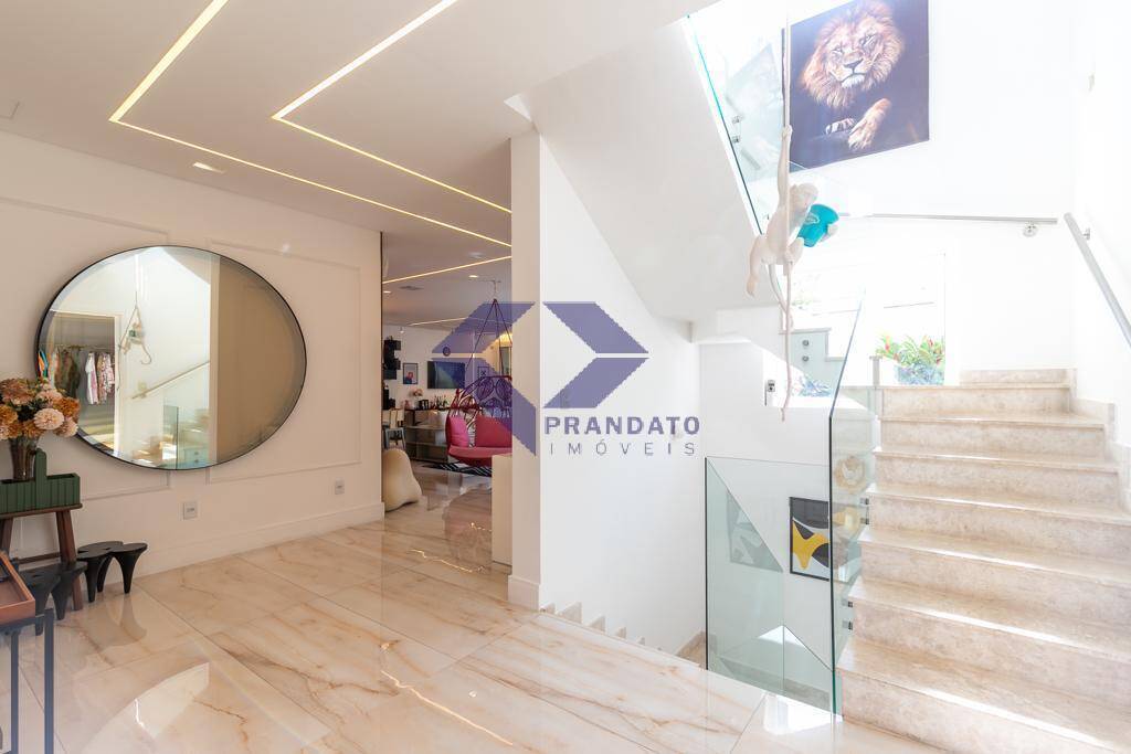 Casa de Condomínio à venda e aluguel com 4 quartos, 550m² - Foto 6