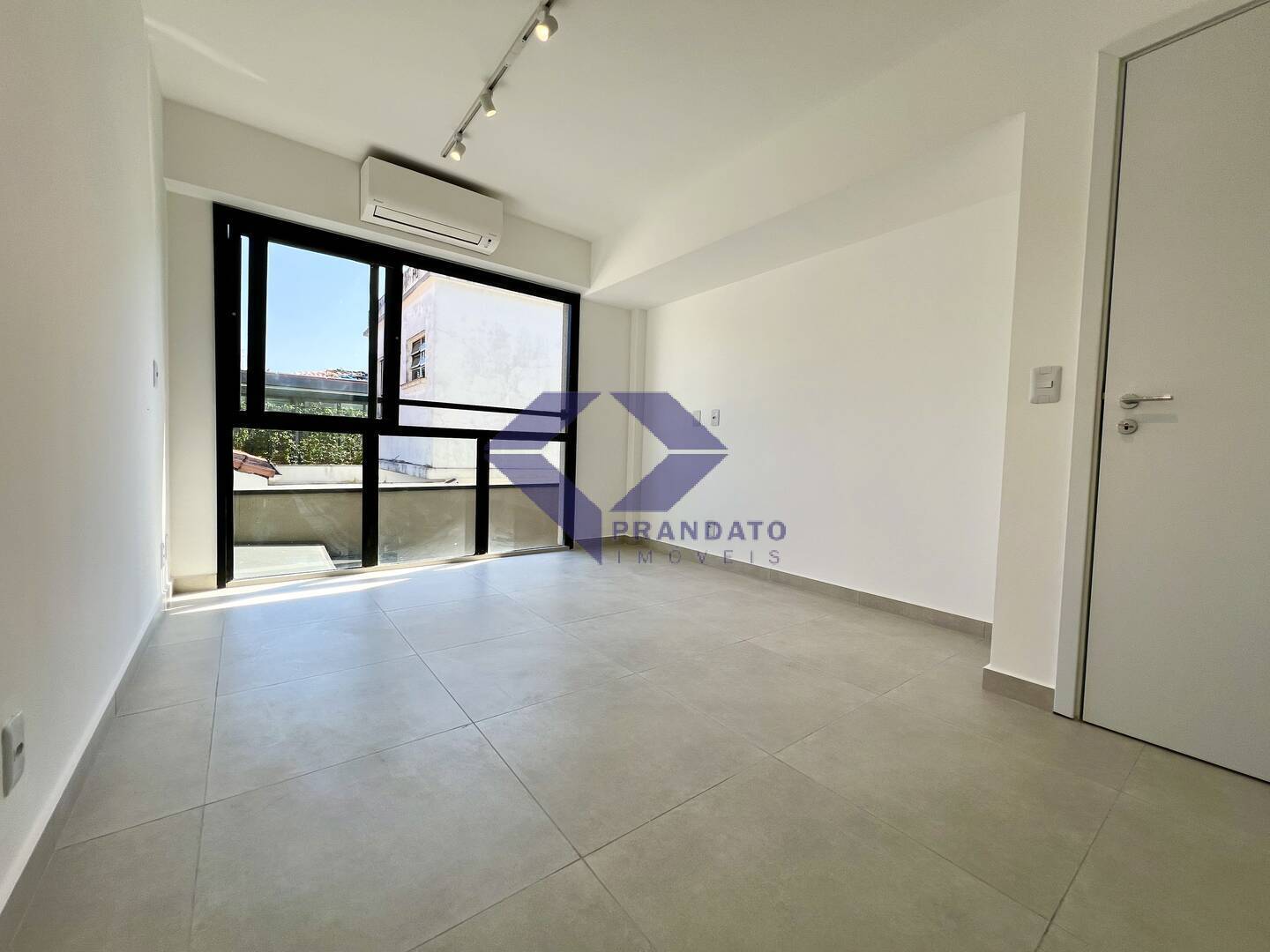 Apartamento, 1 quarto, 47 m² - Foto 2