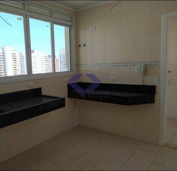 Apartamento, 4 quartos, 161 m² - Foto 9