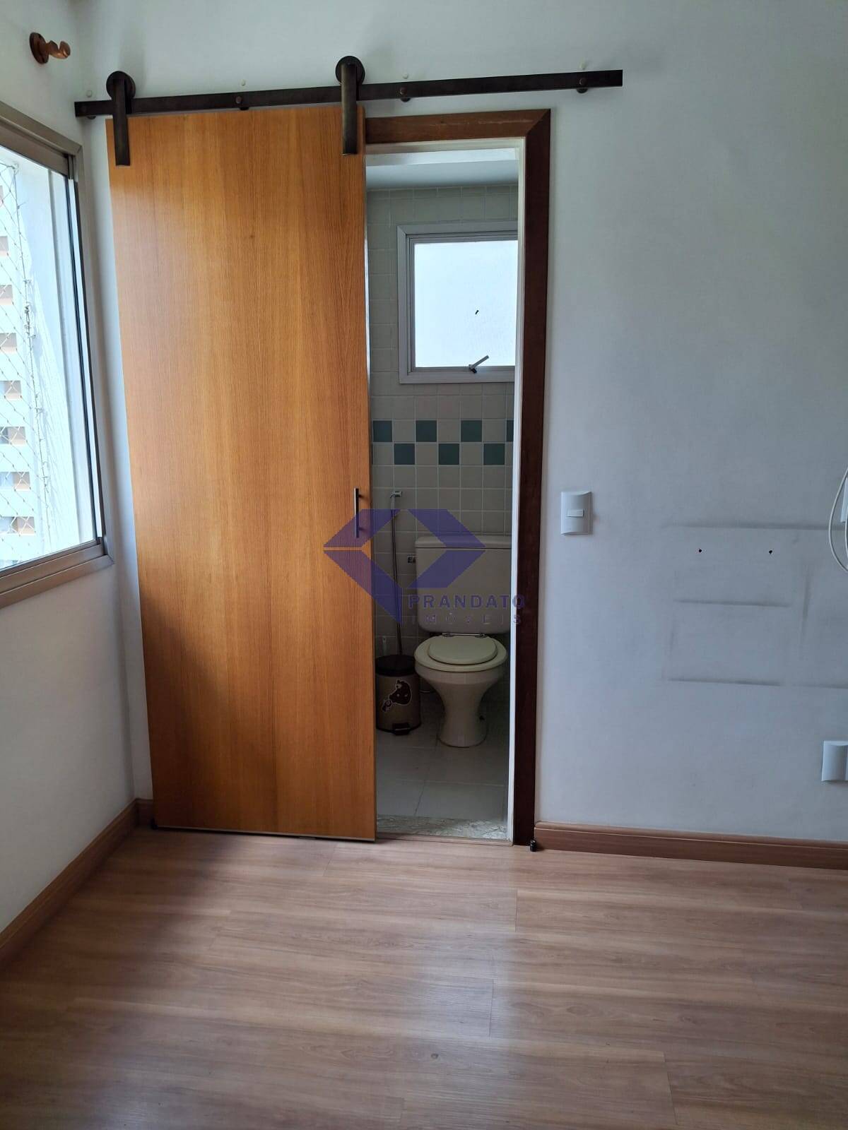 Apartamento à venda com 2 quartos, 83m² - Foto 9