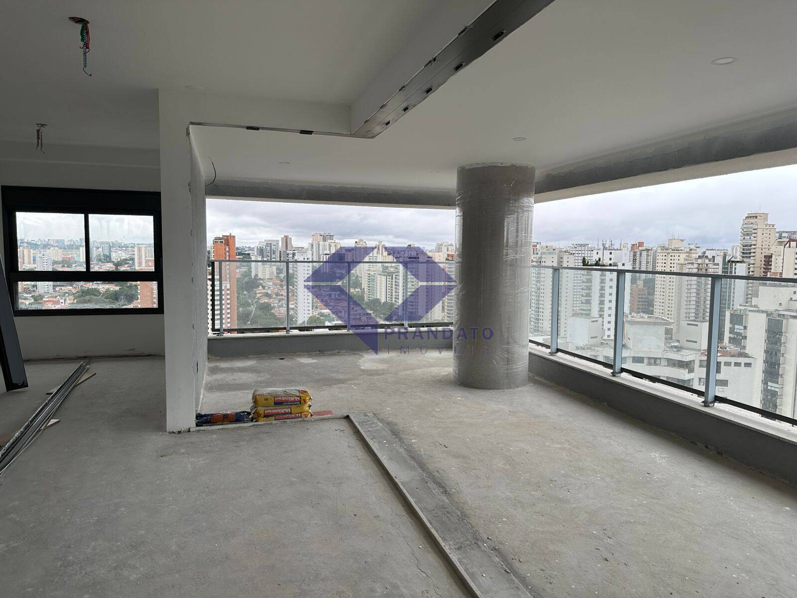 Apartamento, 3 quartos, 210 m² - Foto 3