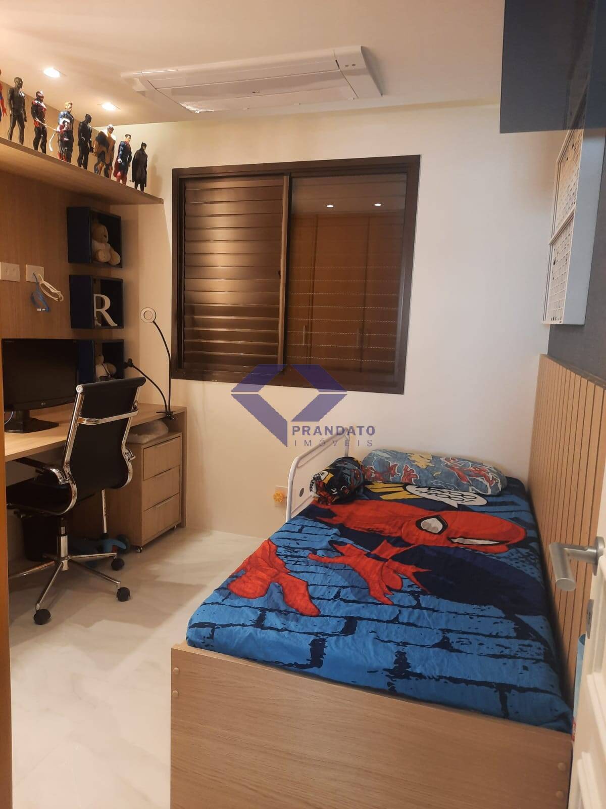 Apartamento à venda com 3 quartos, 121m² - Foto 20
