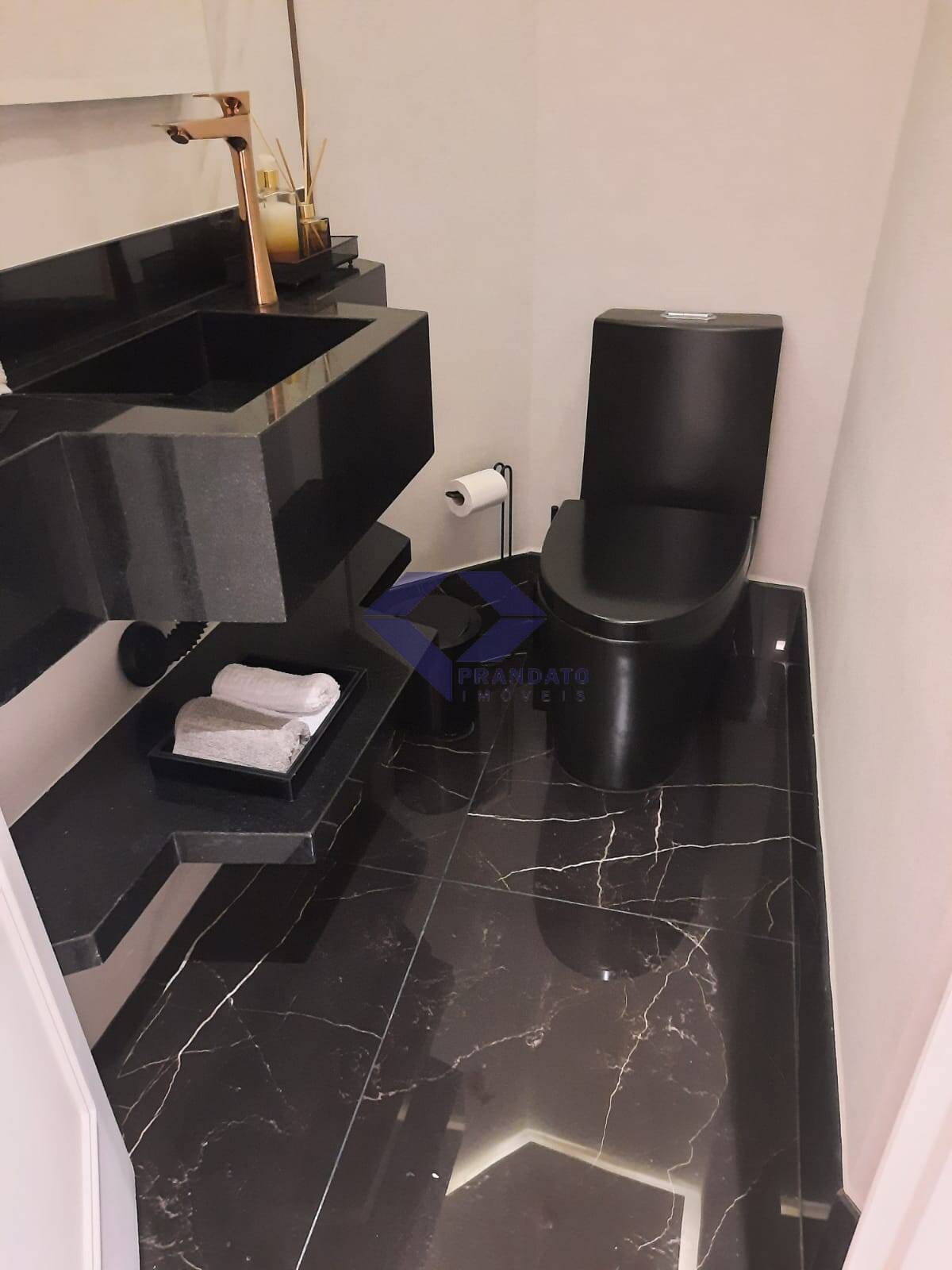 Apartamento à venda com 3 quartos, 121m² - Foto 24