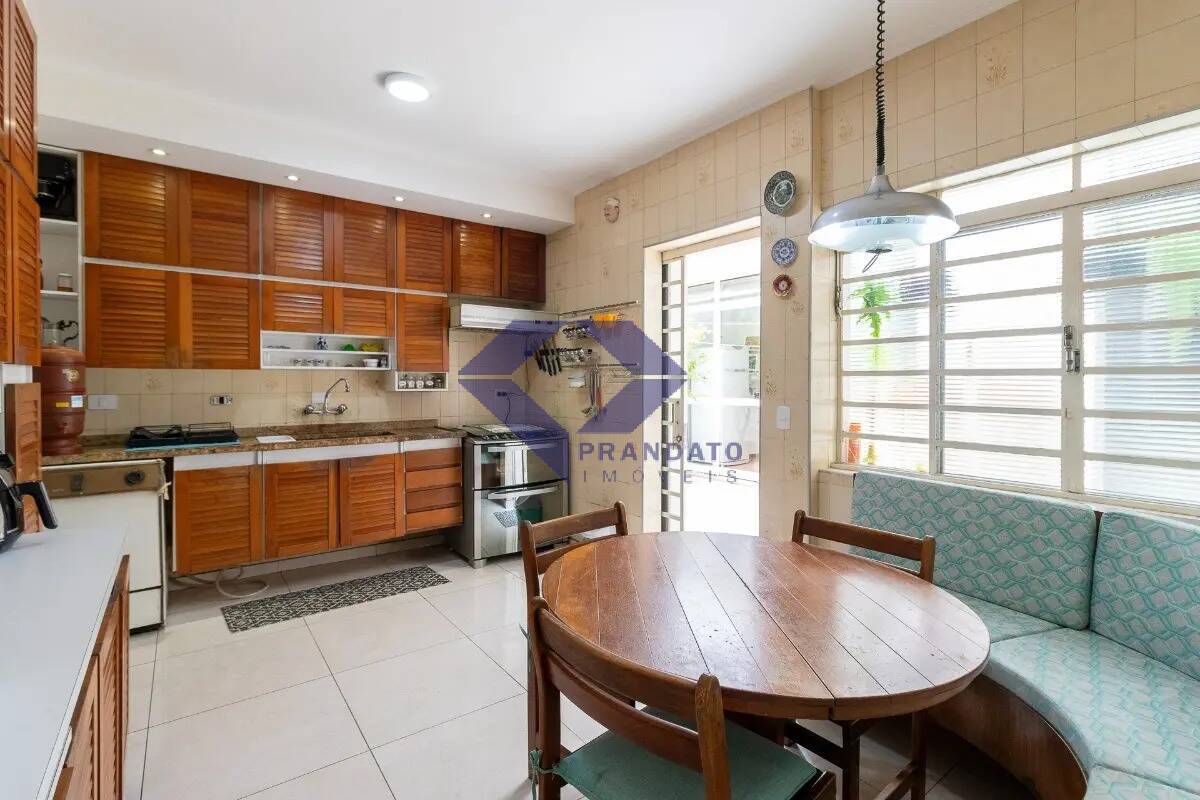 Casa, 4 quartos, 200 m² - Foto 4