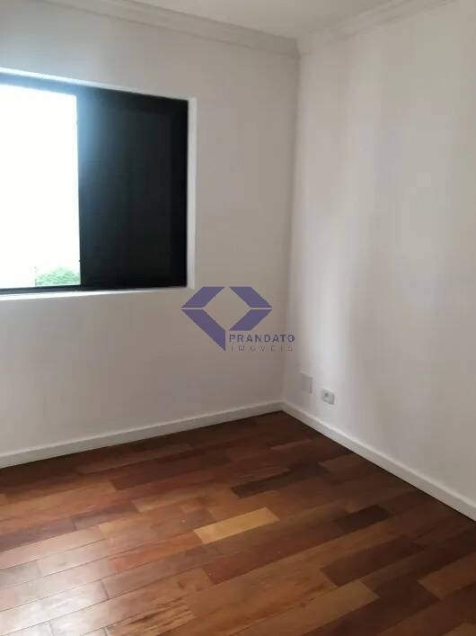 Apartamento para alugar com 3 quartos, 141m² - Foto 10
