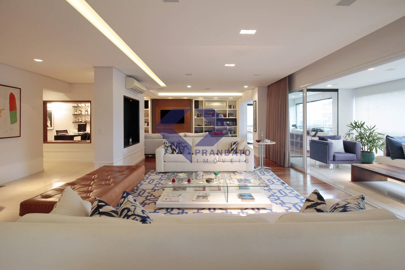 Apartamento, 3 quartos, 350 m² - Foto 2
