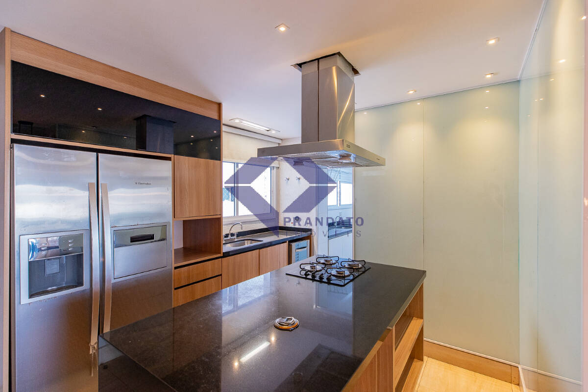 Apartamento à venda com 3 quartos, 194m² - Foto 18