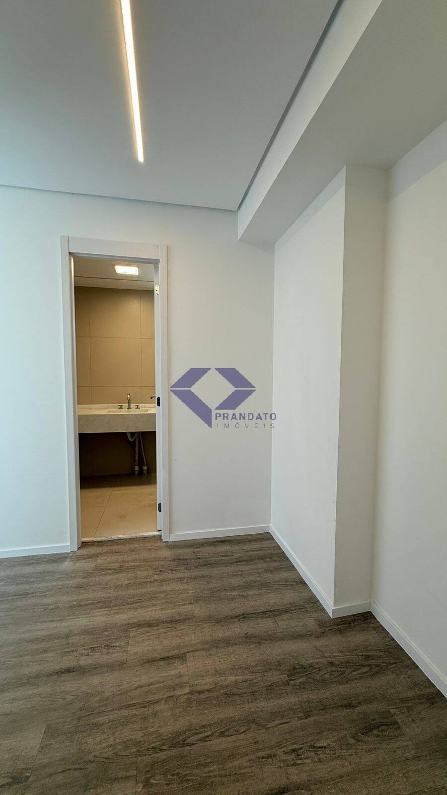 Apartamento à venda com 2 quartos, 110m² - Foto 10