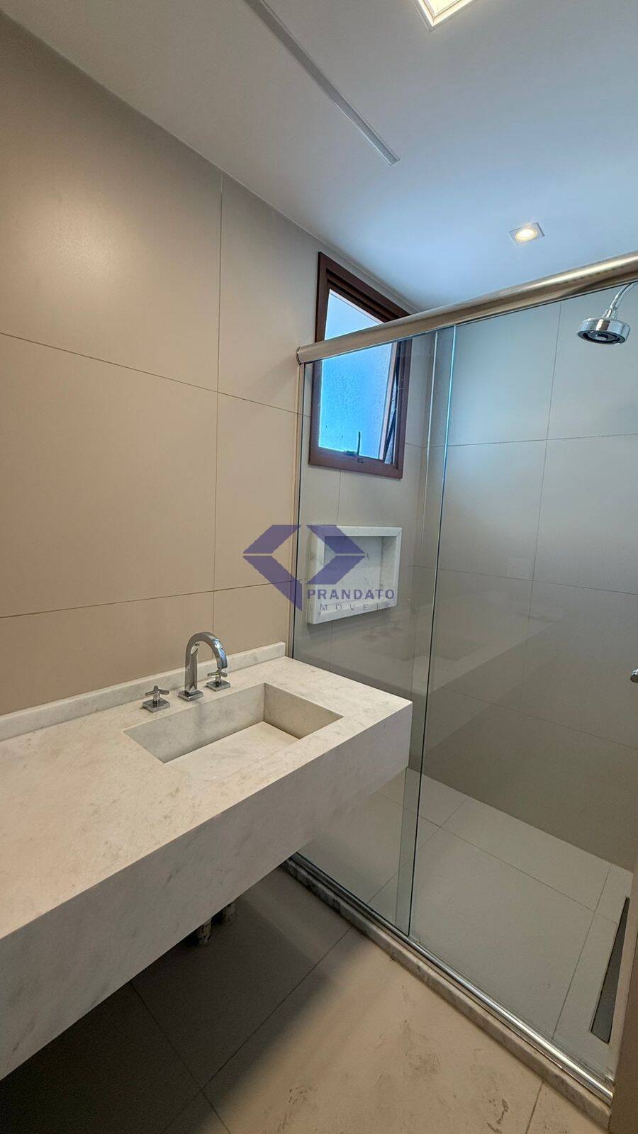 Apartamento à venda com 2 quartos, 110m² - Foto 12