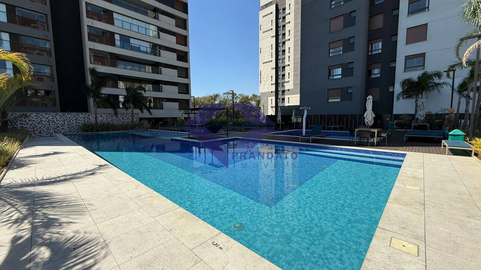 Apartamento à venda com 2 quartos, 110m² - Foto 20