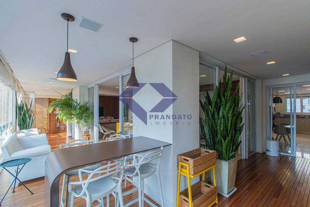 Apartamento, 3 quartos, 233 m² - Foto 1