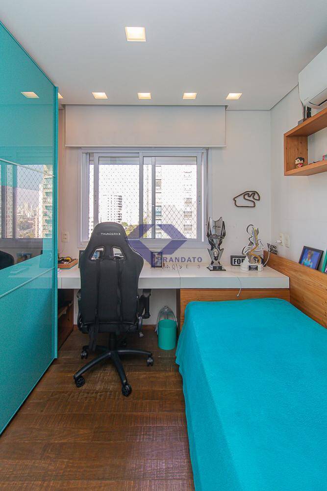 Apartamento, 3 quartos, 233 m² - Foto 24