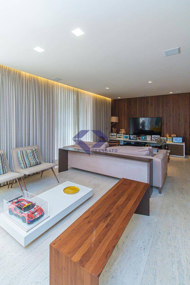 Apartamento, 3 quartos, 233 m² - Foto 12