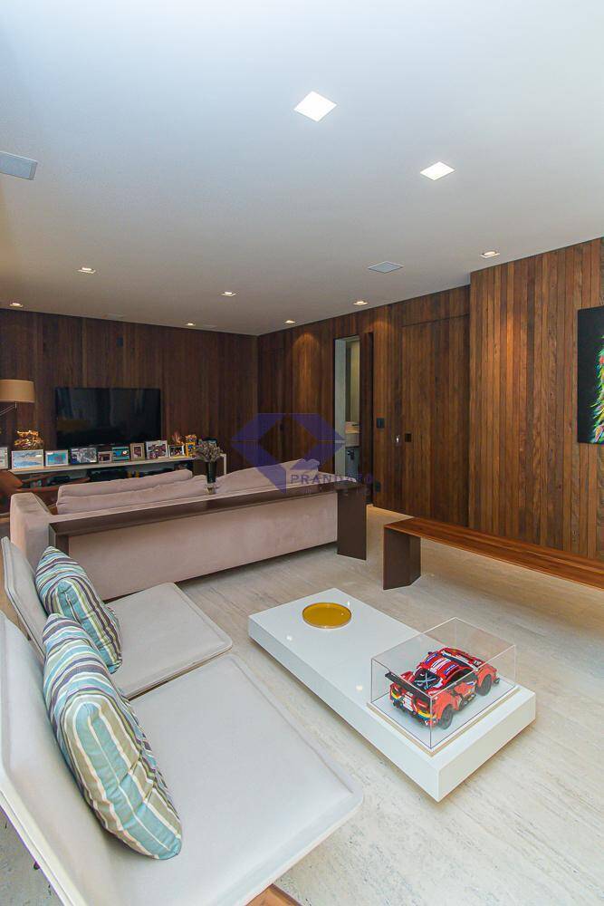 Apartamento, 3 quartos, 233 m² - Foto 11