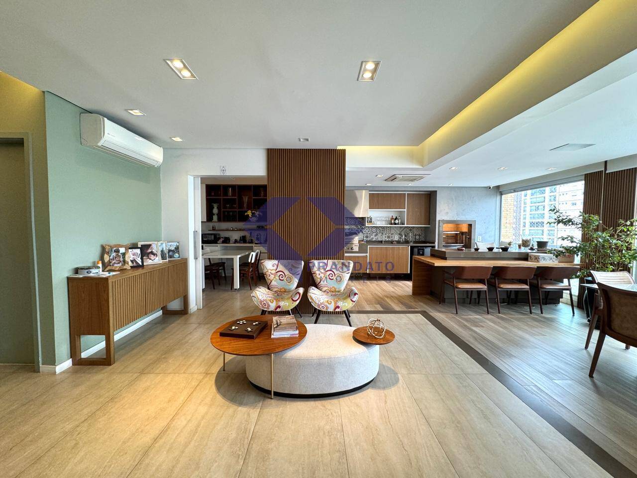 Apartamento, 3 quartos, 194 m² - Foto 10