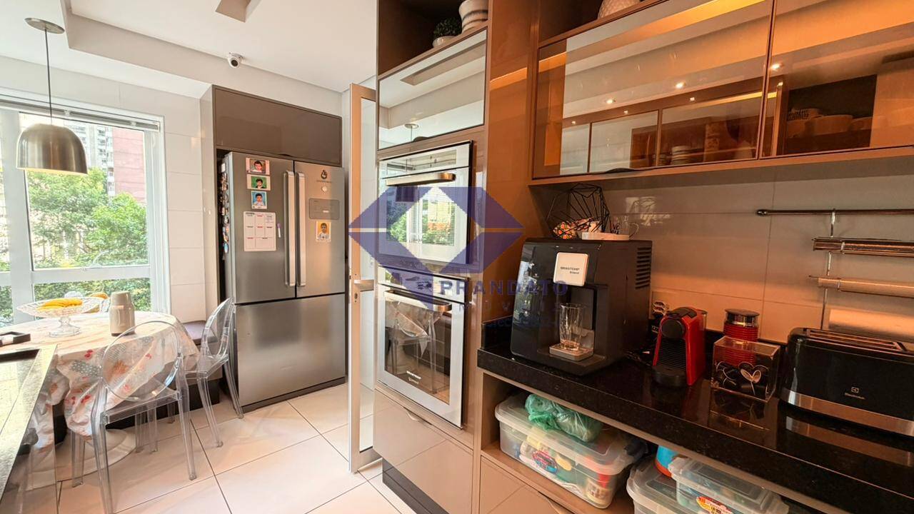 Apartamento, 3 quartos, 185 m² - Foto 9