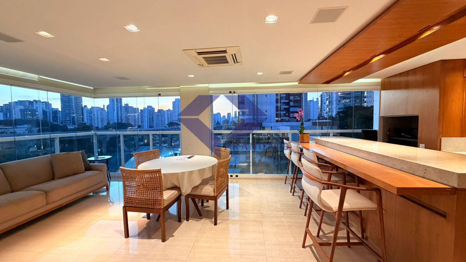Apartamento, 4 quartos, 251 m² - Foto 6