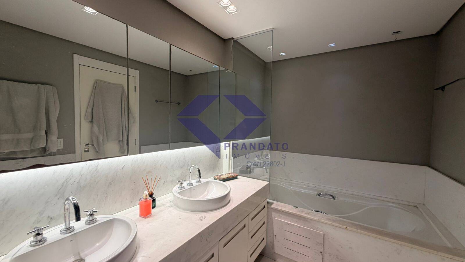 Apartamento, 4 quartos, 251 m² - Foto 23